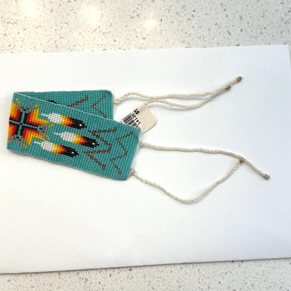 Huichol Beaded Bracelet – Turquoise with Fire Arrow & Feather Pattern - Picture 2 of 2